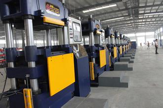 u=1296137640,4083067321&fm=21&gp=0.jpg 鼎捷ERP條碼軟件---機械行業(yè)解決方案